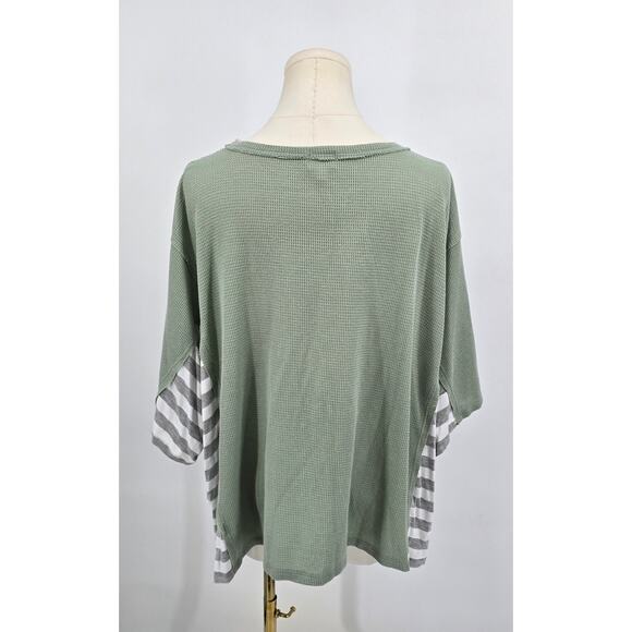BKE Pieced Waffle Knit Top Women’s Size XL - Picture 3 of 6